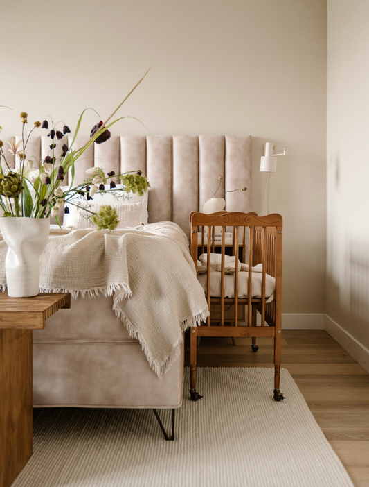 Rose Vintage Crib